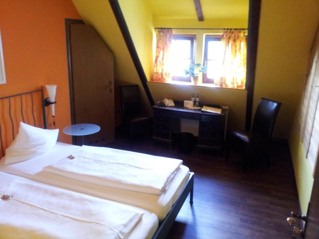 Land-Gast-Hof Walkmuehle Hotel Feuchtwangen Kamer foto